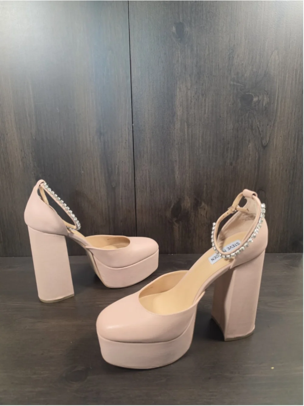 Steve Madden steve madden